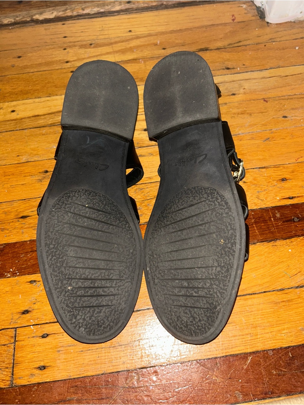 Clark’s Hana Sun Black Leather Women’s Sandals - Picture 4 of 7